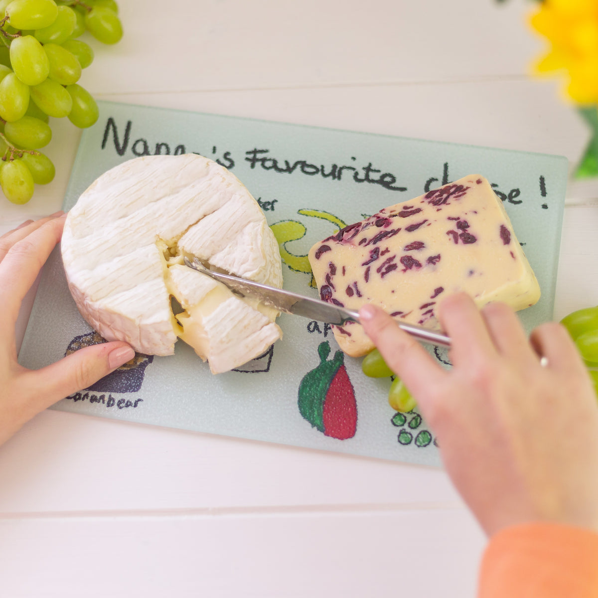 Dinky Artist Glass Cheeseboard