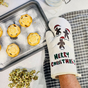 Christmas Oven Mitt
